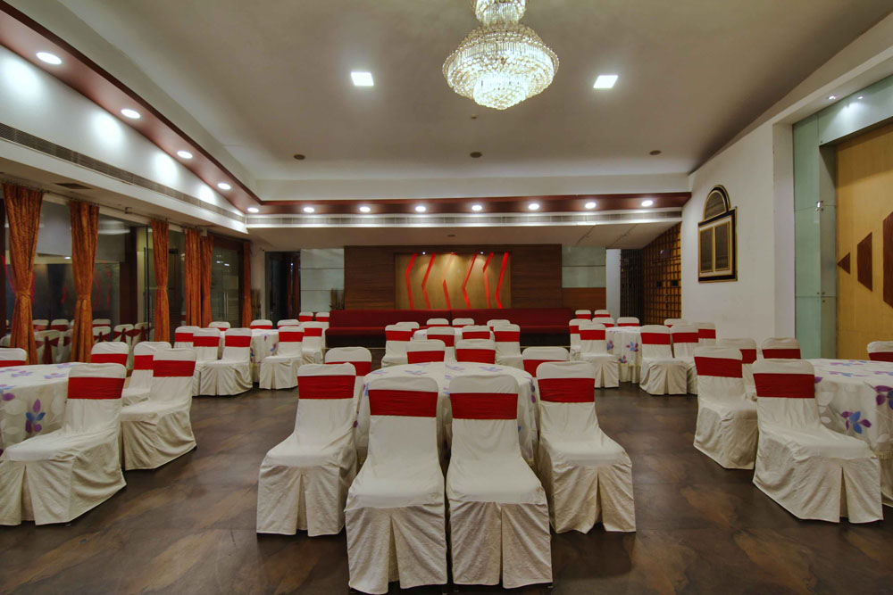 13a decent function hall